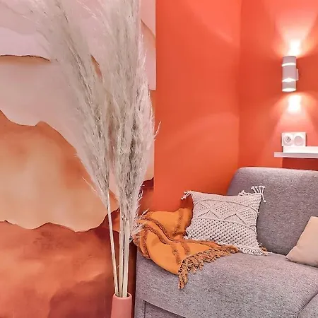 Orange - Plein Centre דירה נים